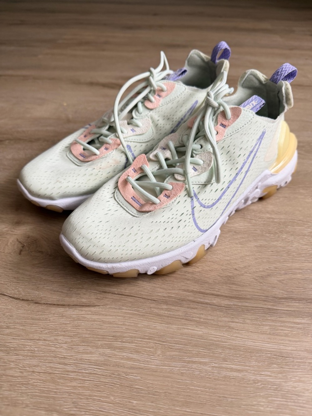 Nike React Vision Barely Green Purple Blockcore low-top sneakers SZ 9.5